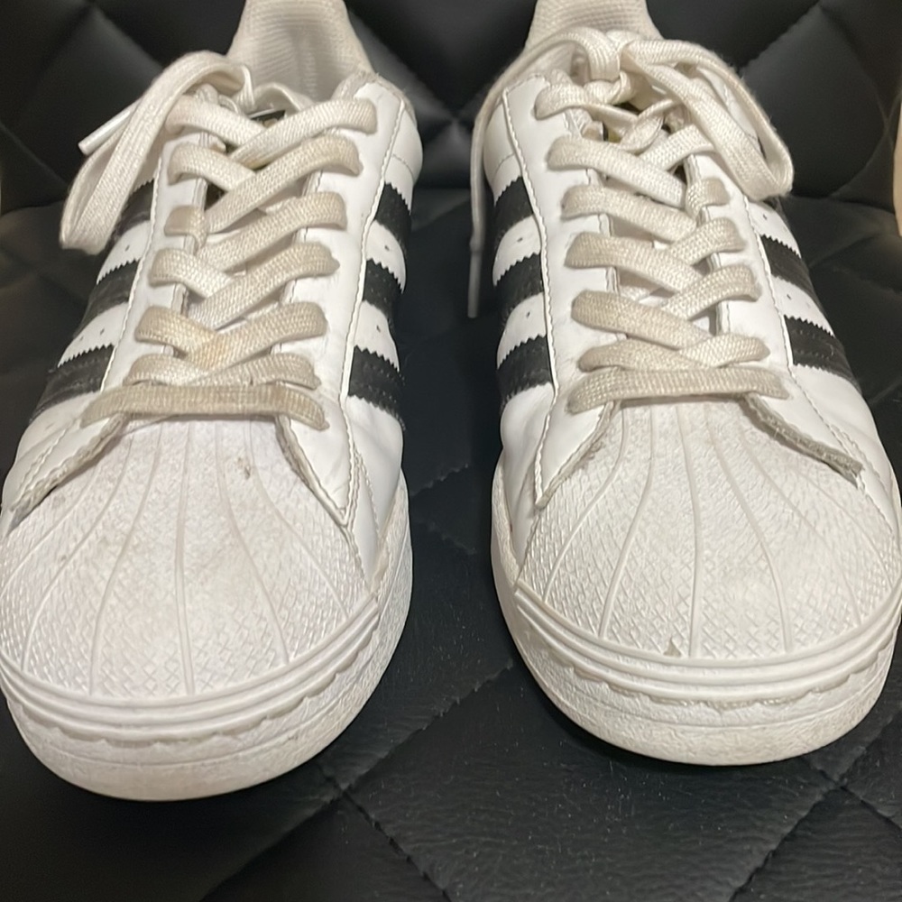 •SUPERSTAR ADIDAS• - Picture 5 of 11